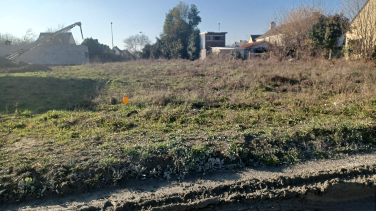 Terrain constructible de 440m2 à Baulon