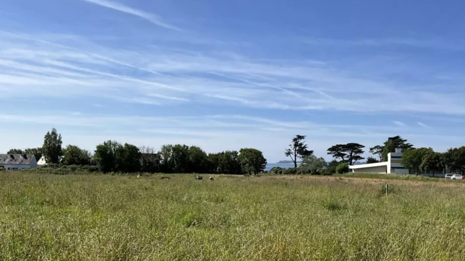 Terrain constructible de 353m2 à Belz