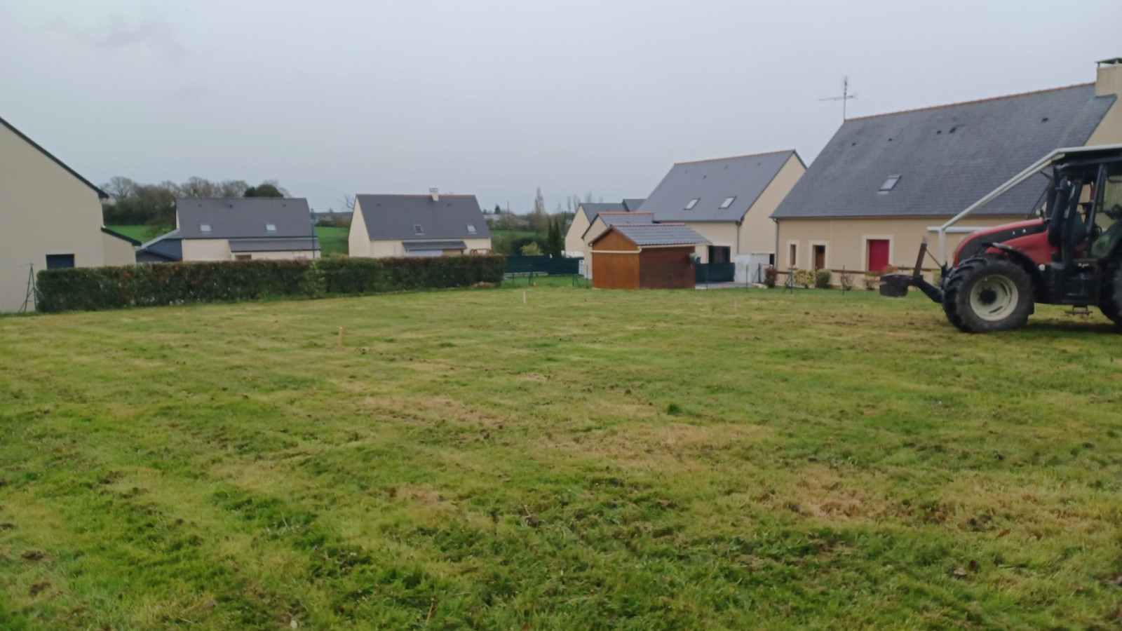 Terrain constructible de 397m2 à Bain-de-Bretagne