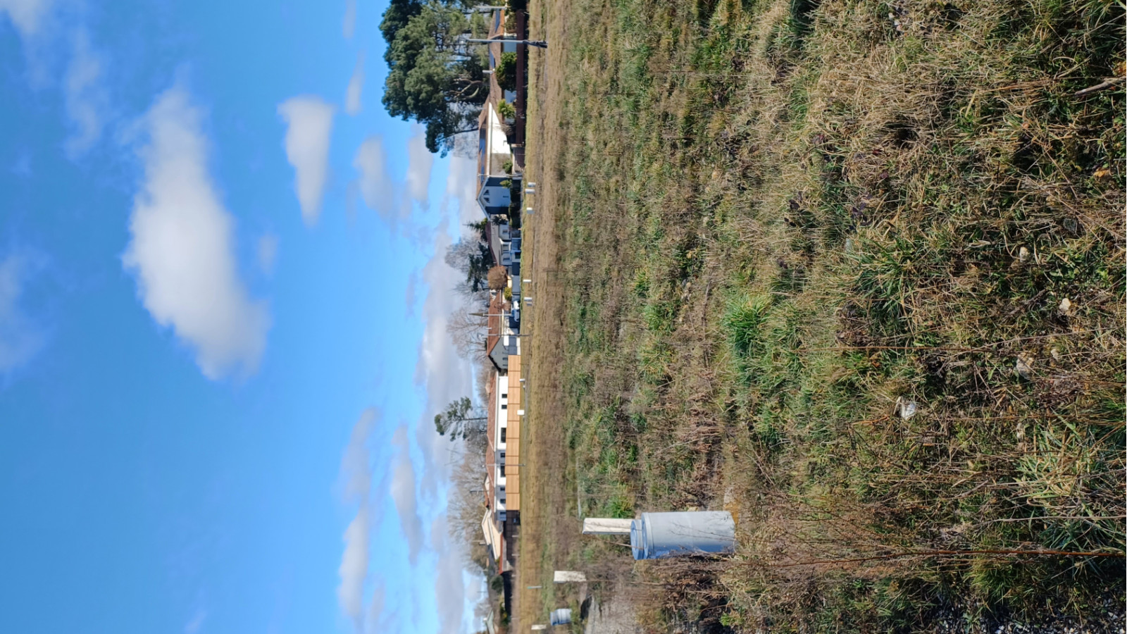Terrain constructible de 461m2 à Espiet