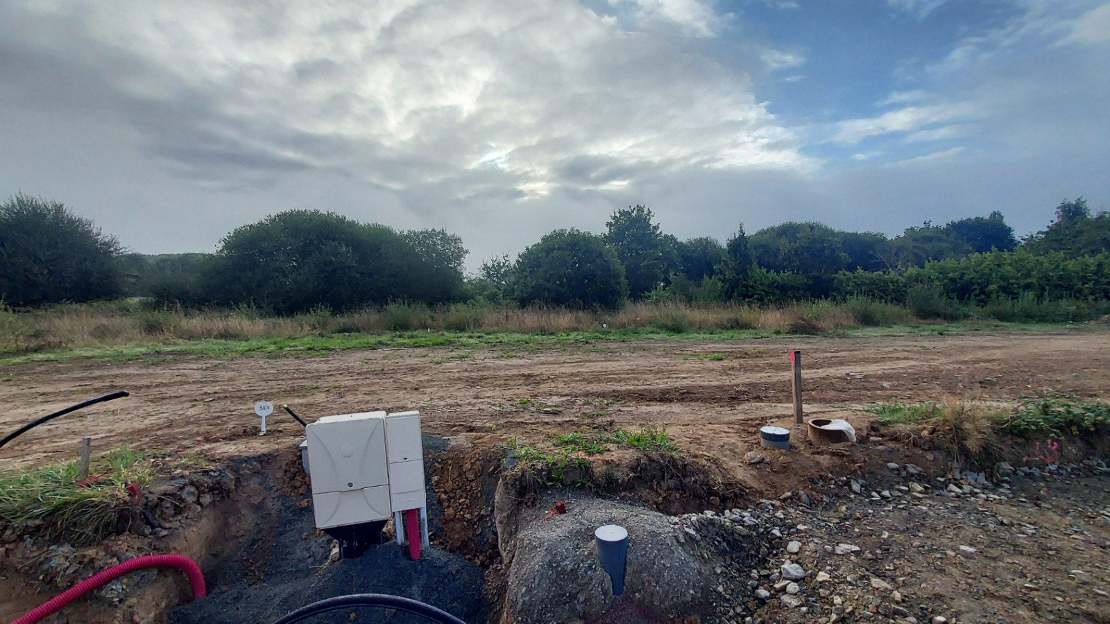 Terrain constructible de 305m2 à Monterfil