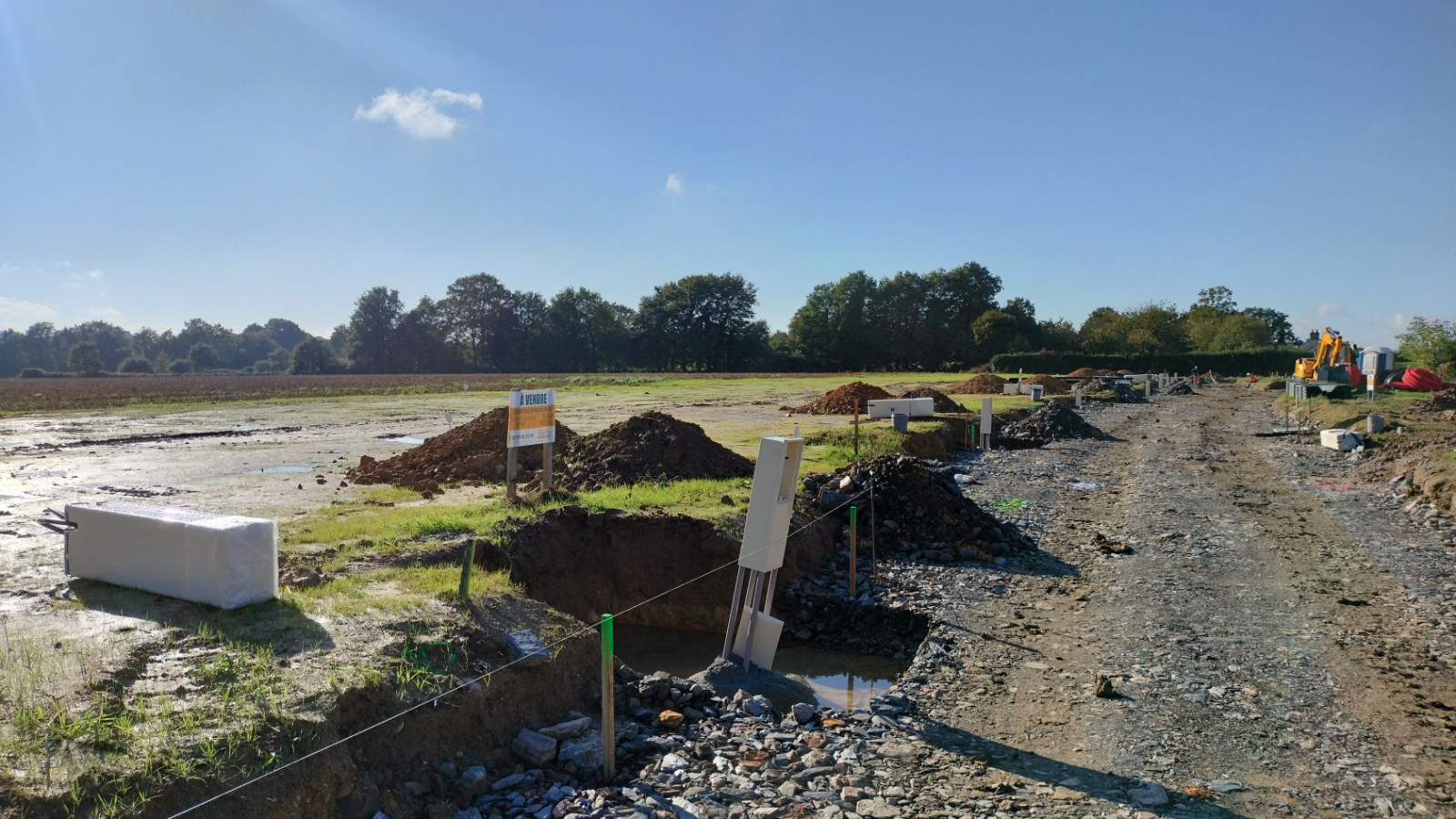 Terrain constructible de 260m2 à Guipel