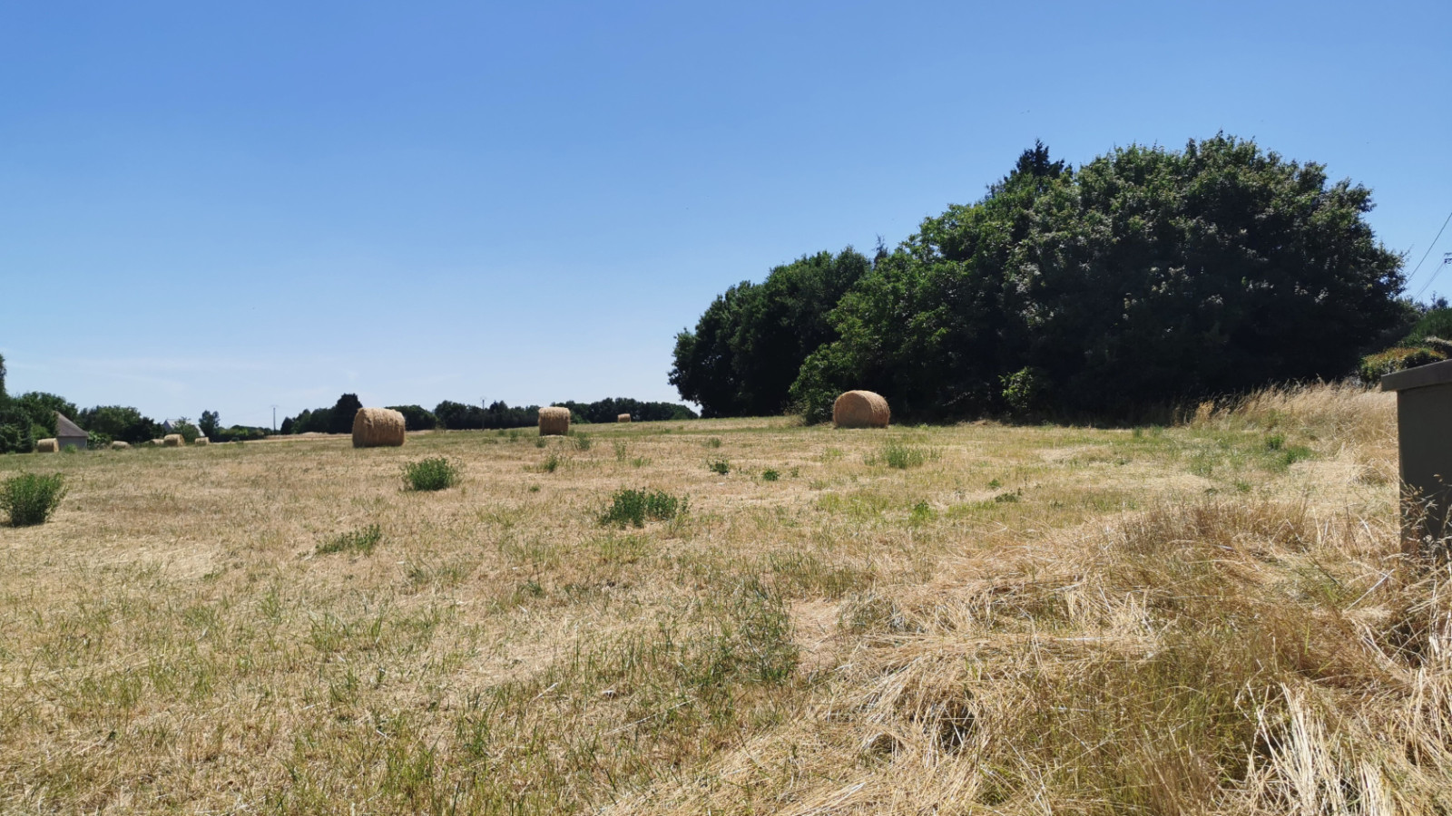 Terrain constructible de 1213m2 à Beaumont-Louestault