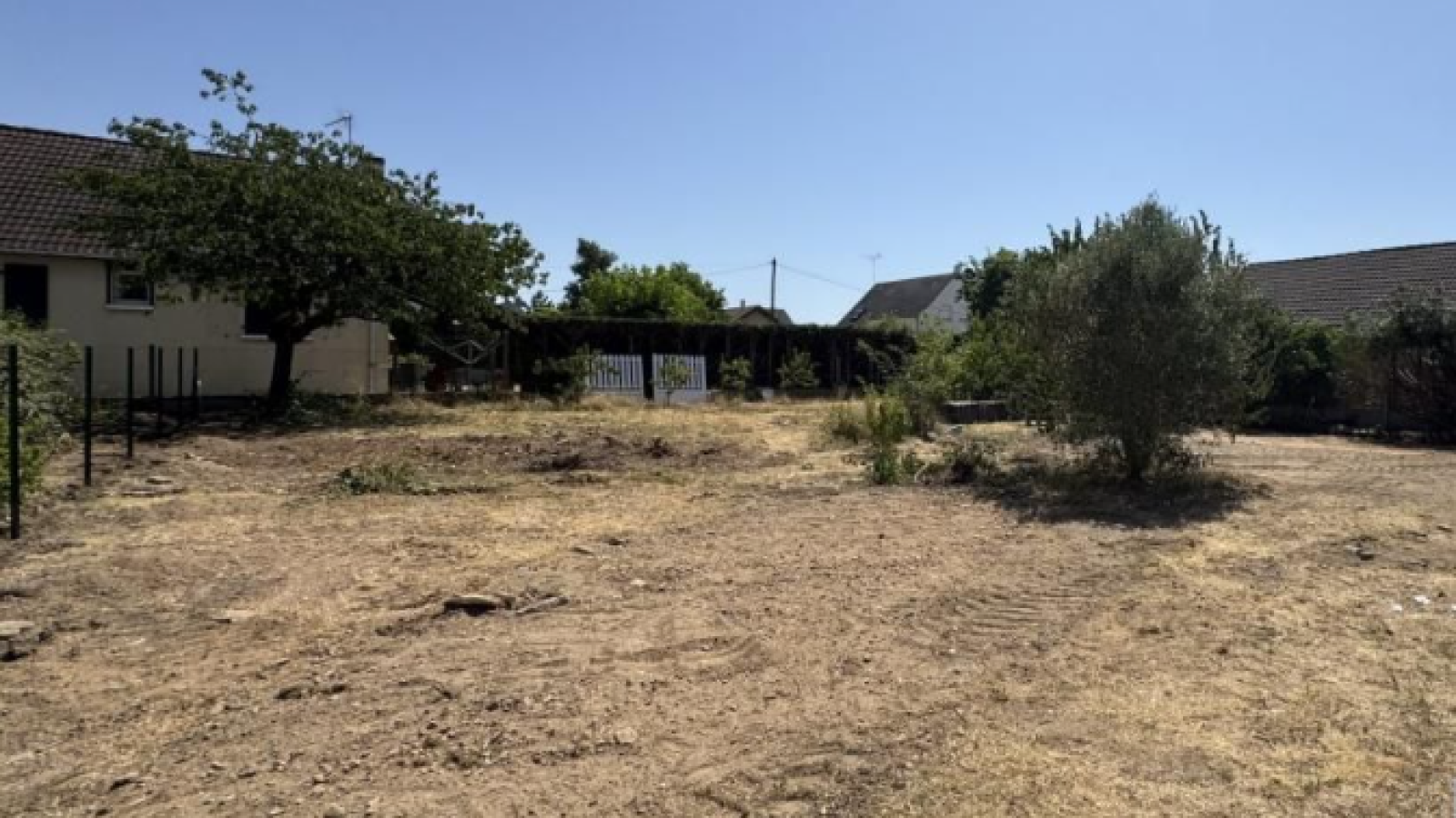 Terrain constructible de 500m2 à Olivet