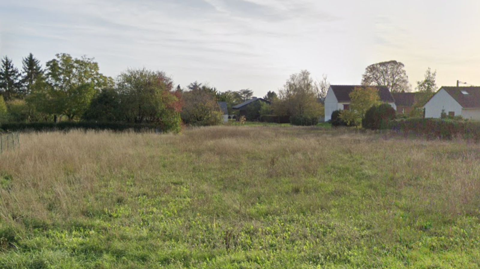 Terrain constructible de 481m2 à Ingré