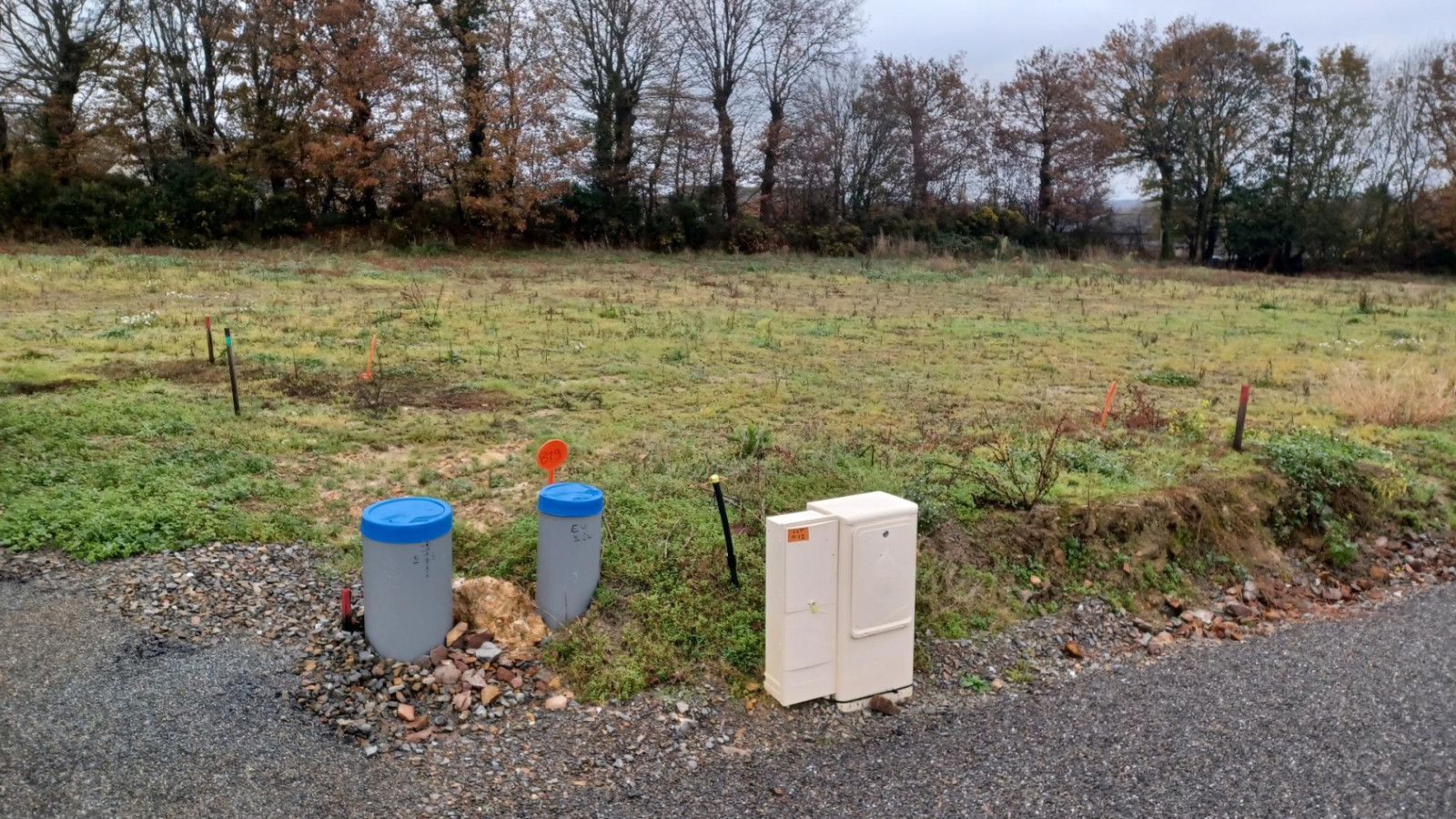 Terrain constructible de 236m2 à Crevin