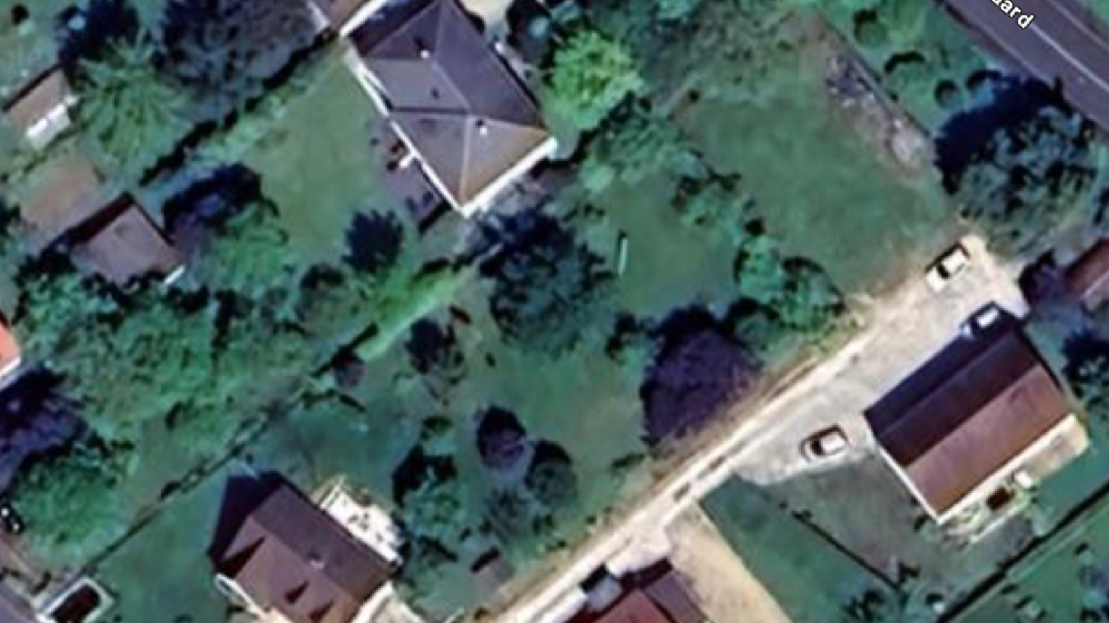 Terrain constructible de 771m2 à Orléans