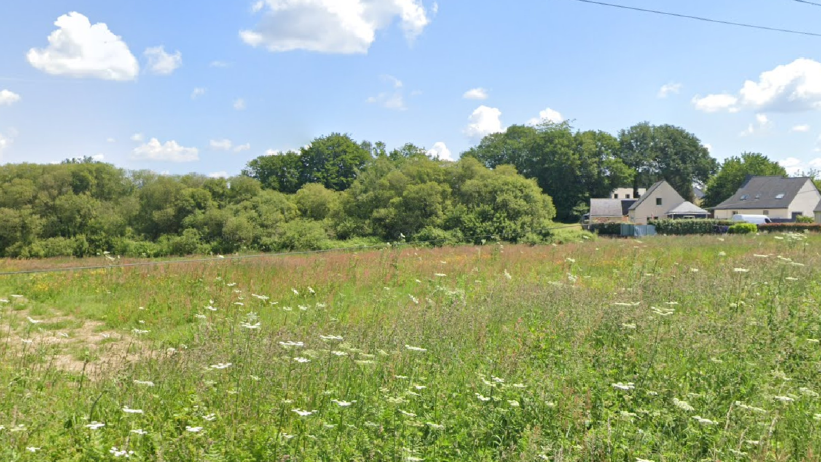 Terrain constructible de 432m2 à Plumelec