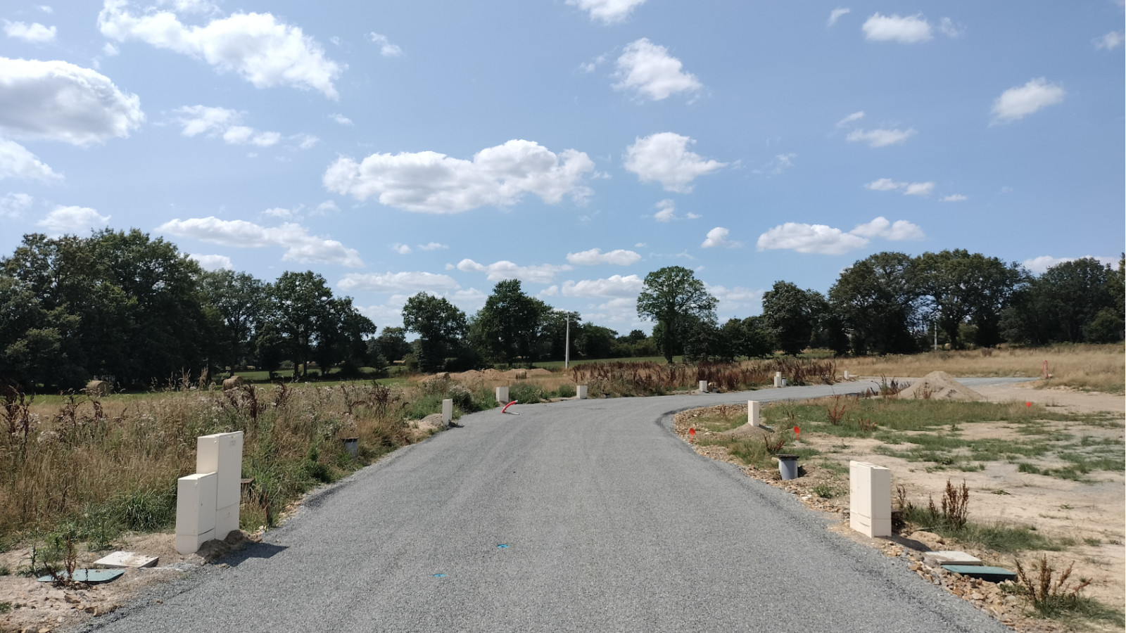 Terrain constructible de 253m2 à Saint-Aubin-d'Aubigné
