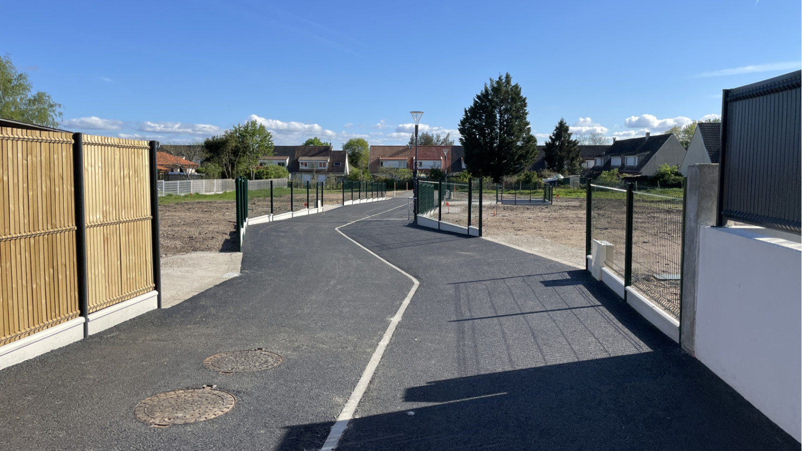 Terrain constructible de 400m2 à Saint-Médard-en-Jalles