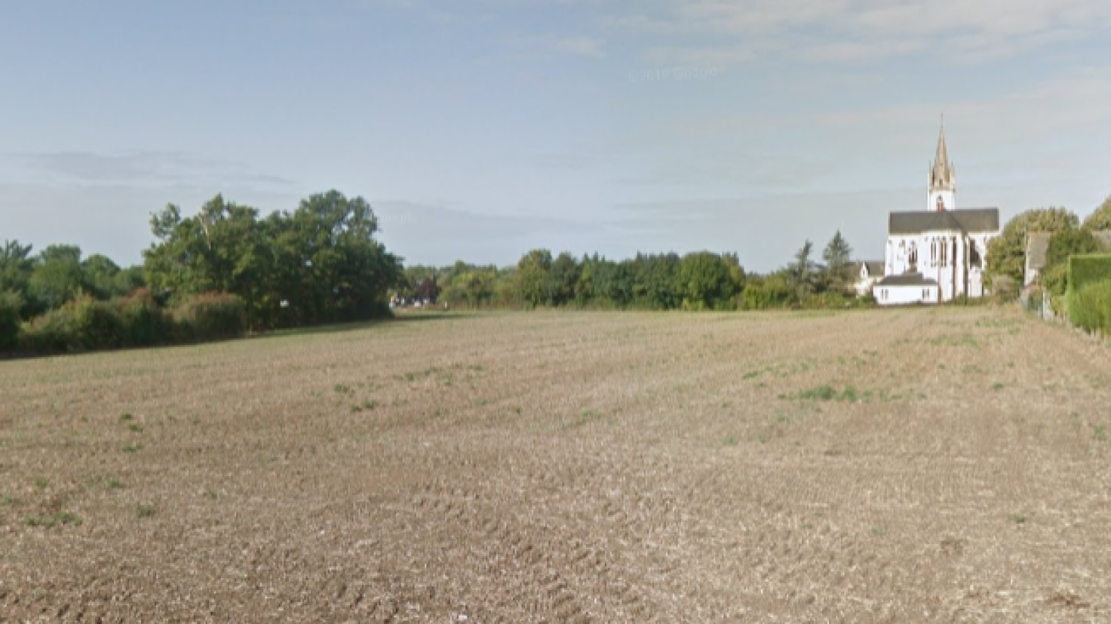 Terrain constructible de 355m2 à Erdre-en-Anjou