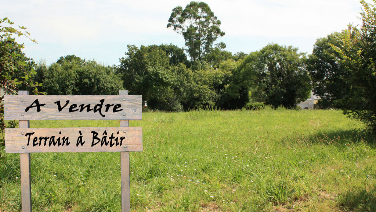 Terrain constructible de 519m2 à Surzur