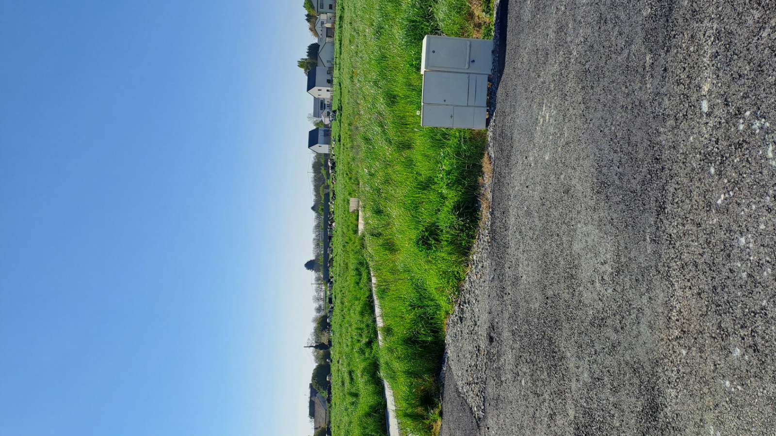 Terrain constructible de 386m2 à Hédé-Bazouges