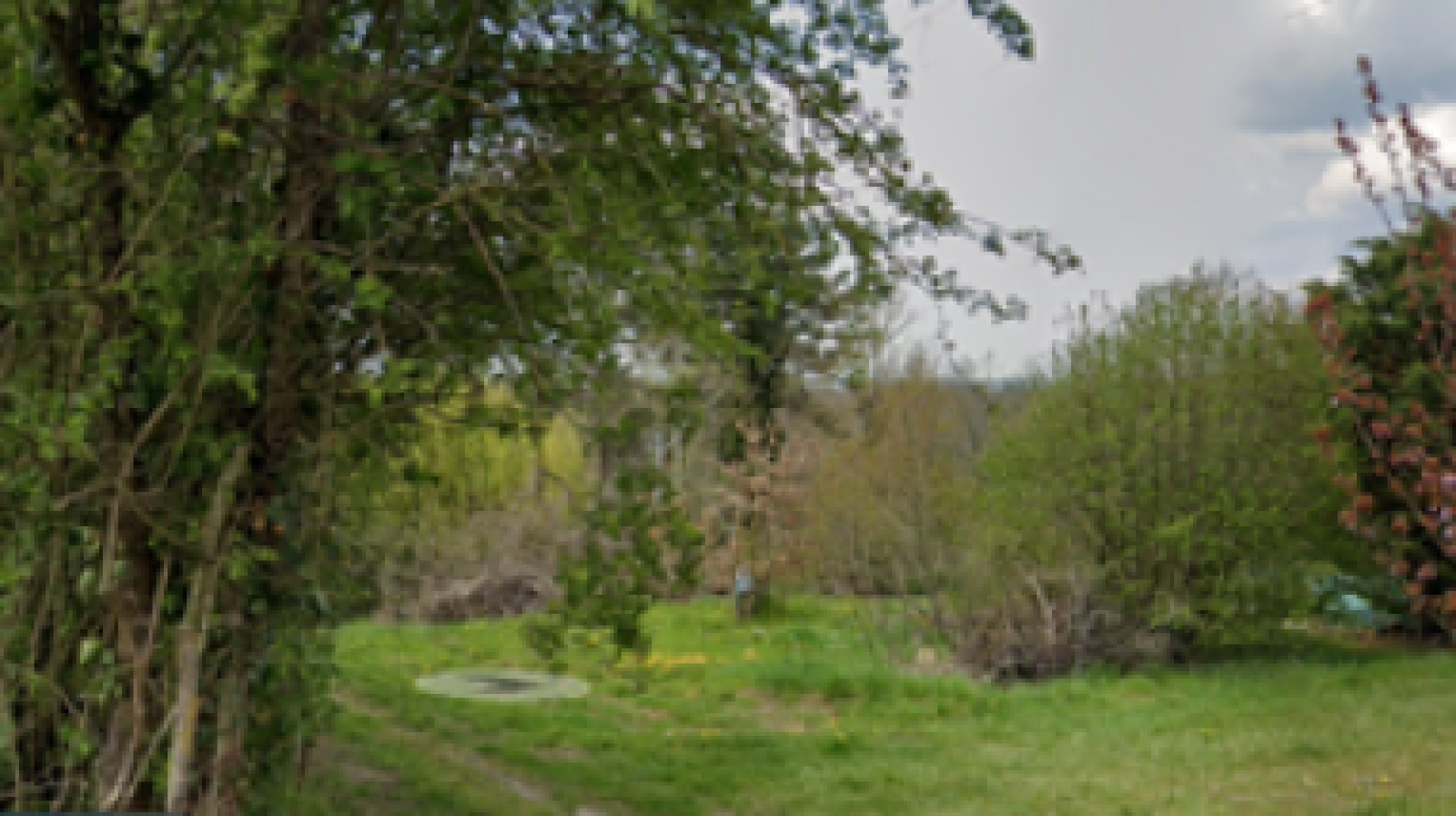Terrain constructible de 6045m2 à Semur-en-Auxois