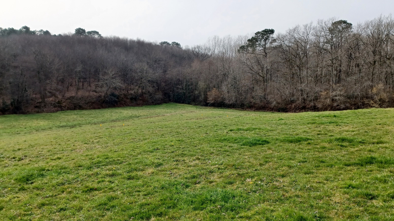 Terrain constructible de 762m2 à Saint-Paul-en-Born