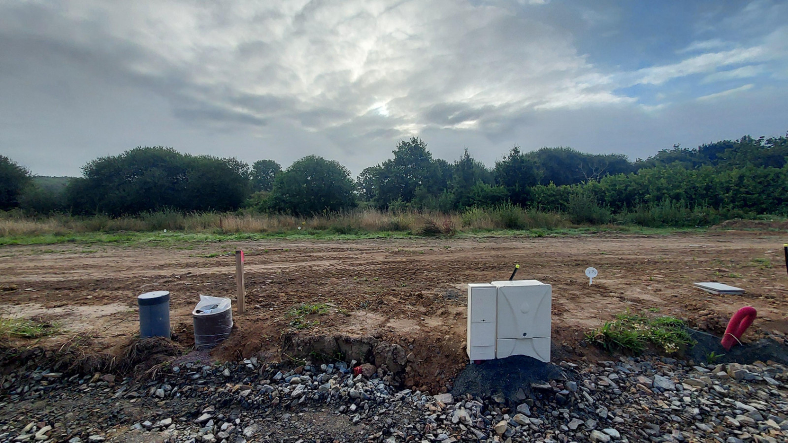 Terrain constructible de 371m2 à Val-d'Izé