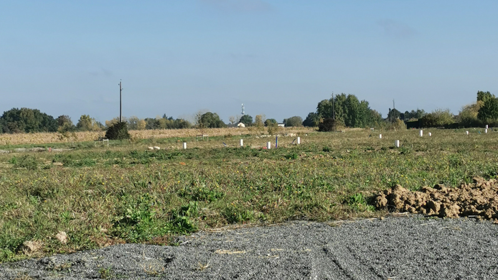 Terrain constructible de 335m2 à Luynes