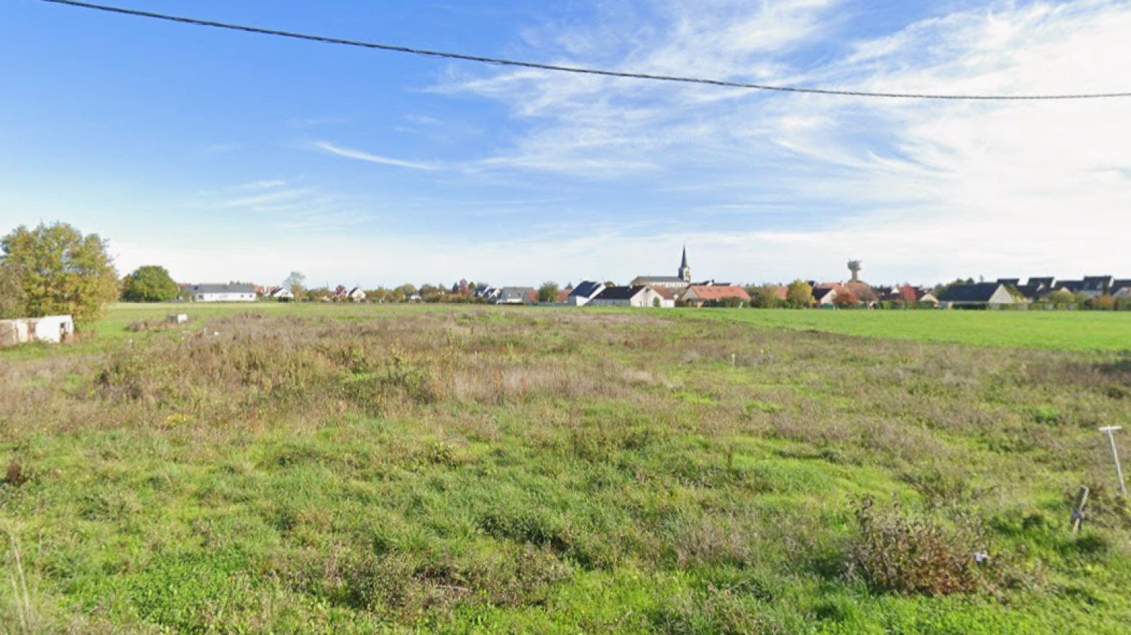 Terrain constructible de 833m2 à Chaingy