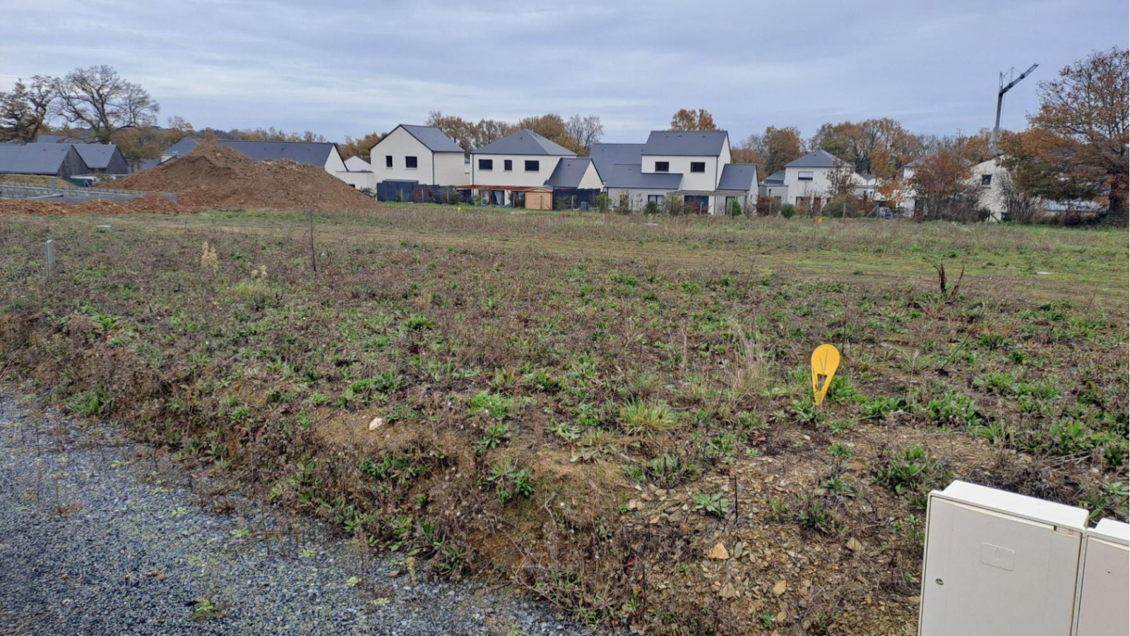 Terrain constructible de 501m2 à Longuenée-en-Anjou