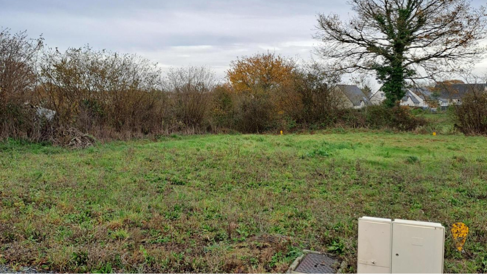 Terrain constructible de 541m2 à Longuenée-en-Anjou