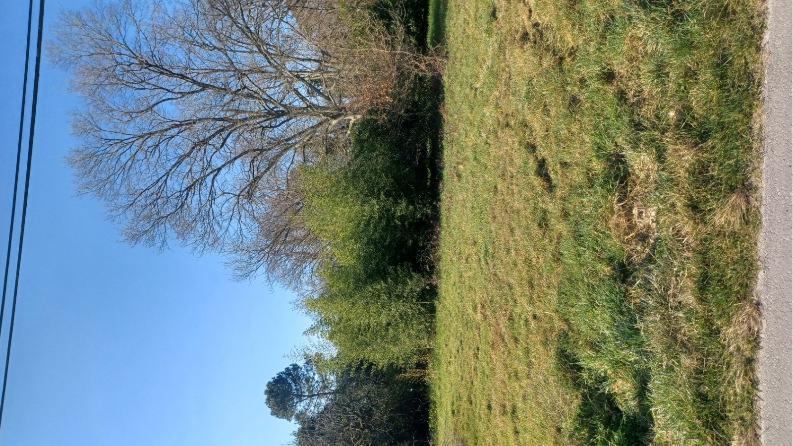 Terrain constructible de 461m2 à Espiet