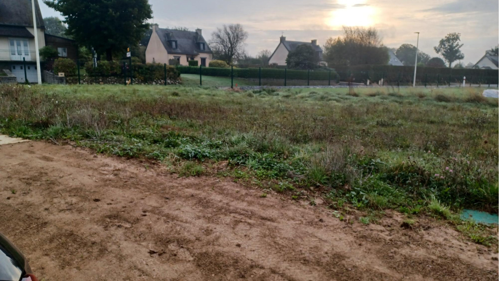 Terrain constructible de 509m2 à Lassy