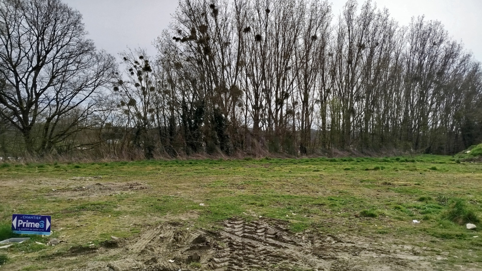 Terrain constructible de 455m2 à Cesson-Sévigné
