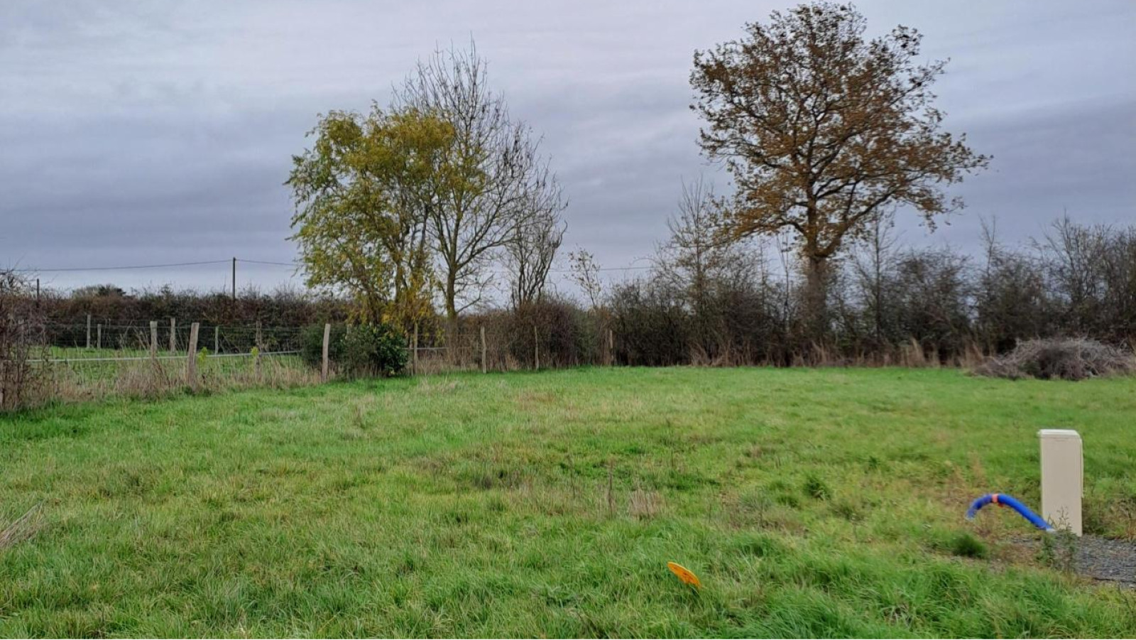 Terrain constructible de 394m2 à Ingrandes-le-Fresne-sur-Loire