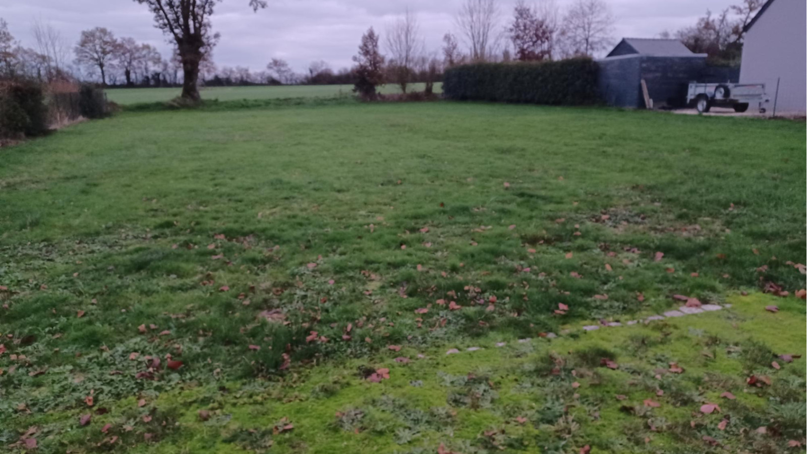 Terrain constructible de 488m2 à Saint-Méen-le-Grand