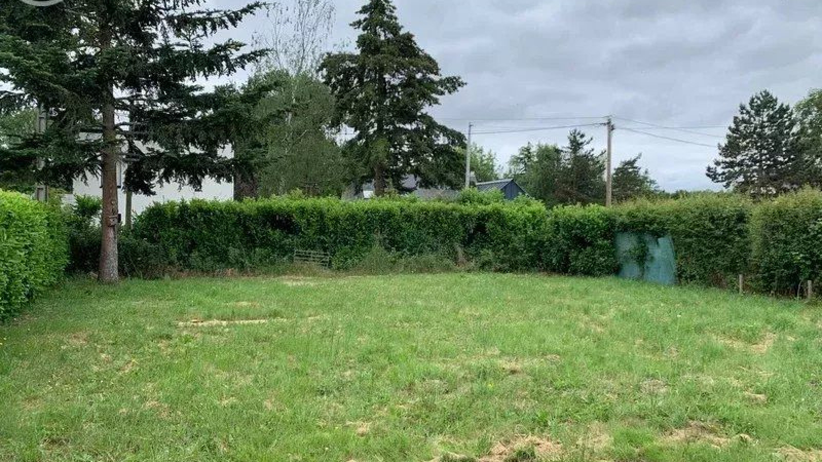 Terrain constructible de 374m2 à Blain