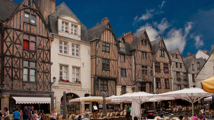 Construction de maison à Tours : Comment réduire les coûts sans sacrifier la qualité ?