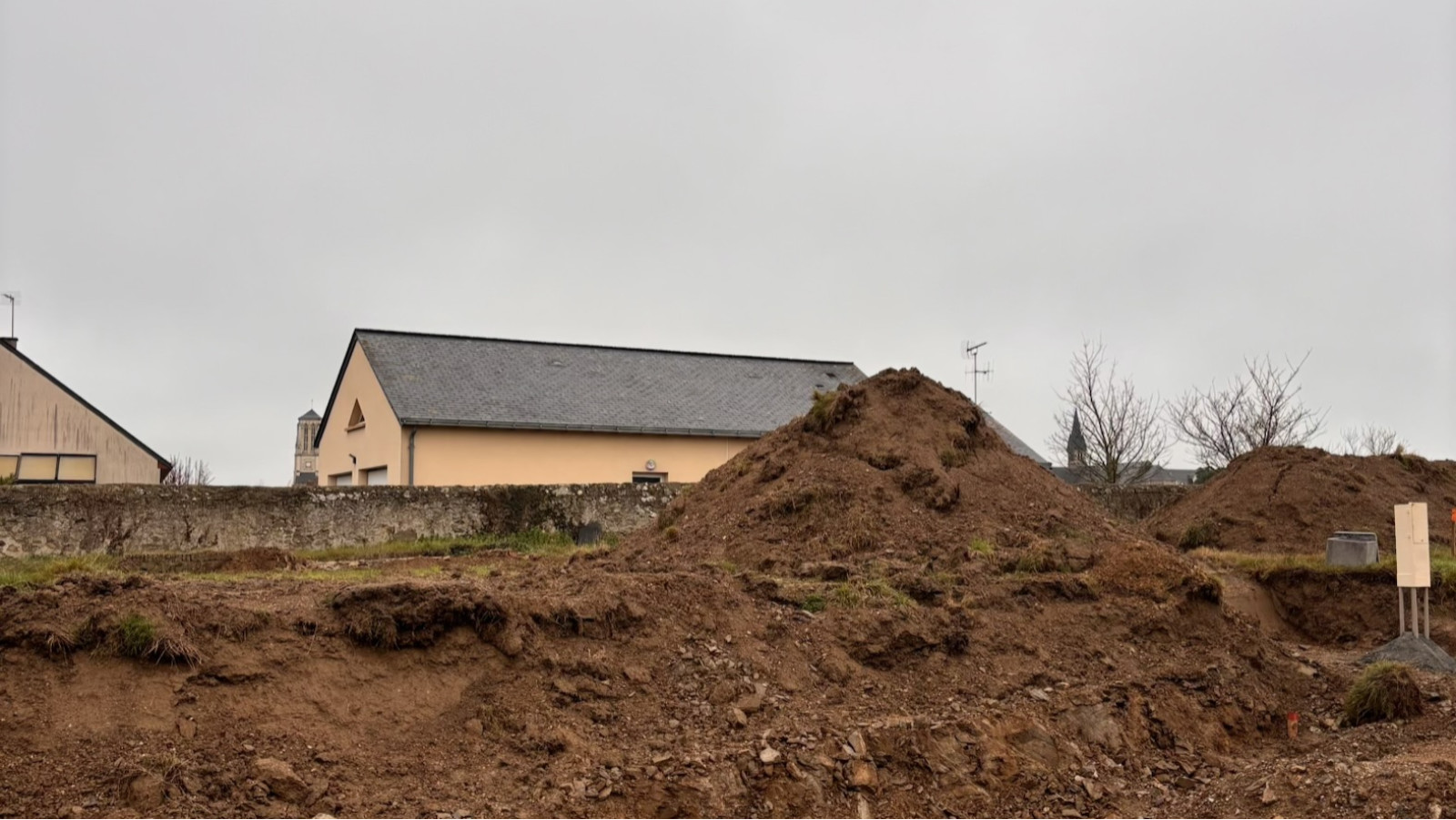 Terrain constructible de 422m2 à Mauges-sur-Loire