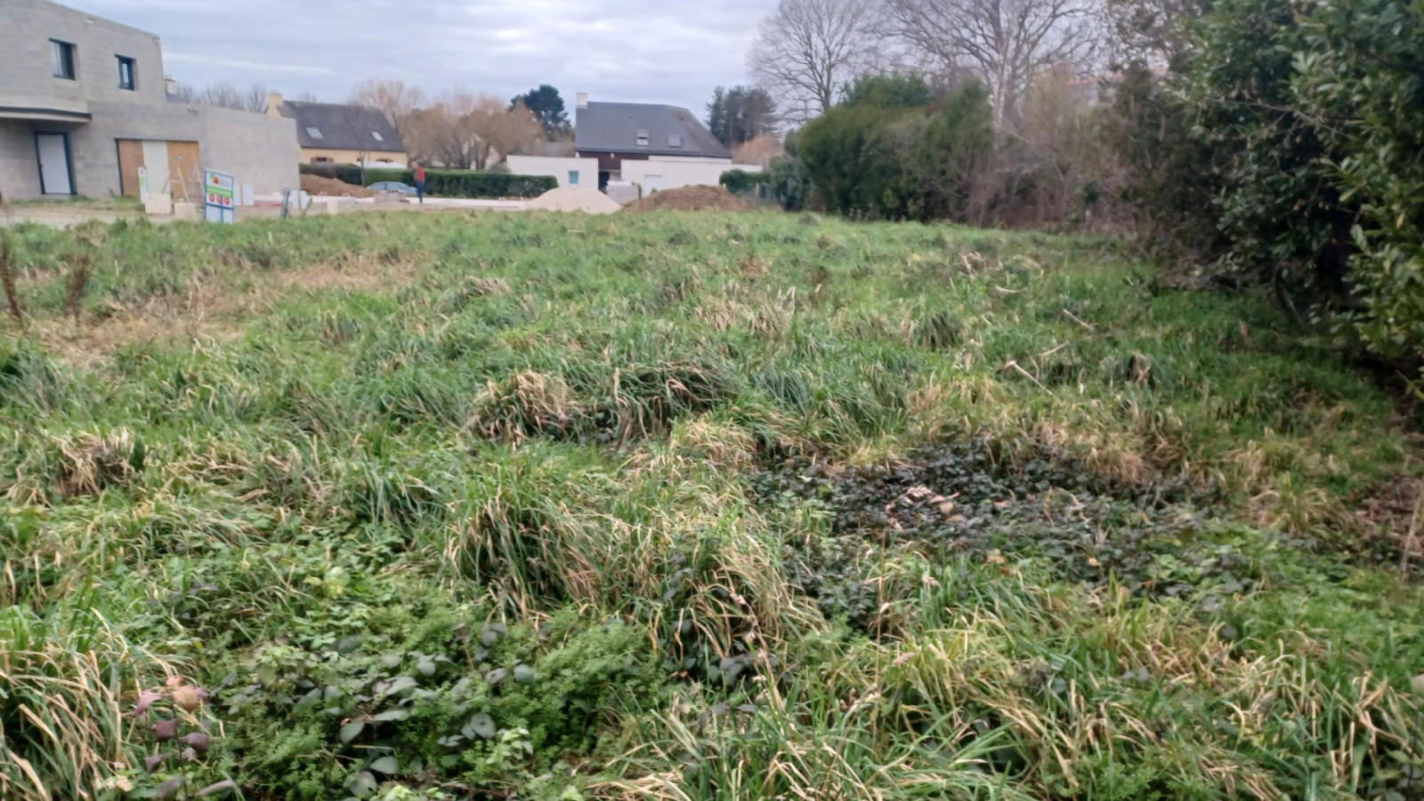 Terrain constructible de 232m2 à Romagné