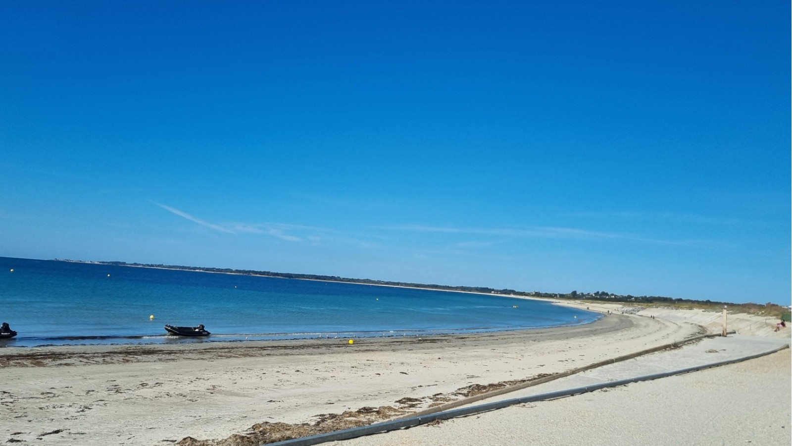 Terrain constructible de 412m2 à Surzur