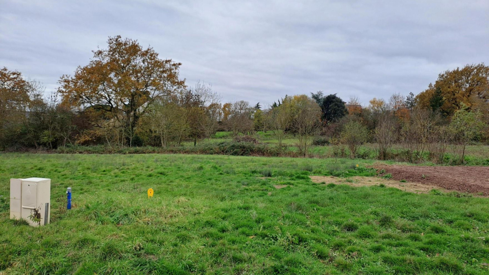 Terrain constructible de 437m2 à Ingrandes-le-Fresne-sur-Loire