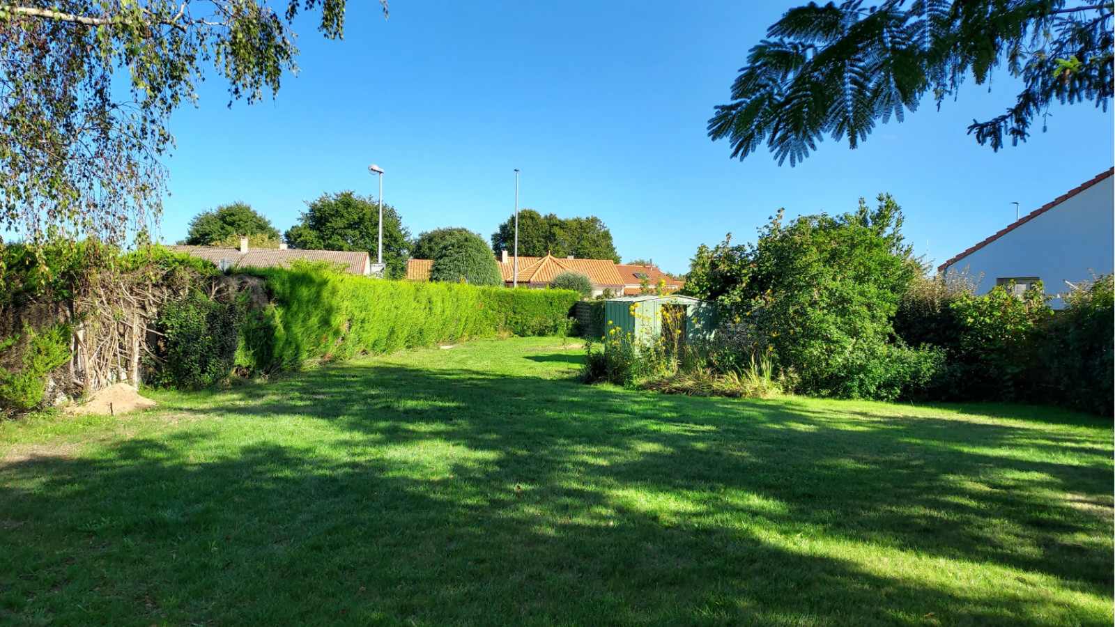 Terrain constructible de 352m2 à Saint-Julien-de-Concelles