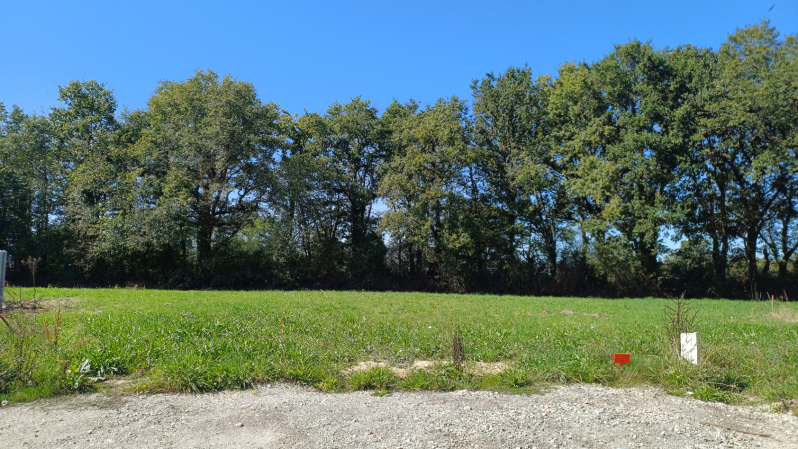 Terrain constructible de 417m2 à L'Aiguillon-sur-Vie