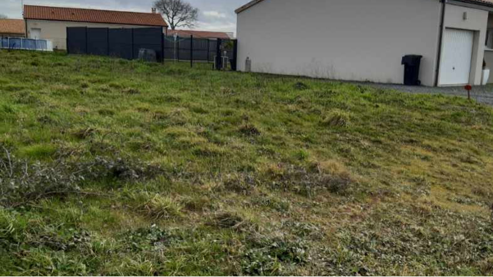 Terrain constructible de 479m2 à Chemillé-en-Anjou