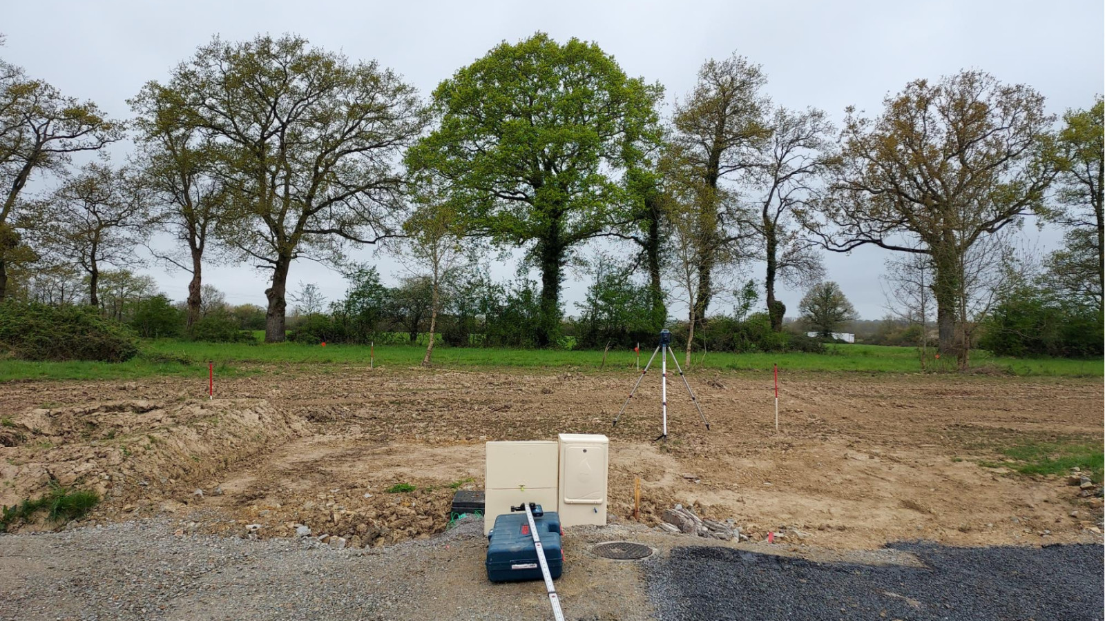 Terrain constructible de 370m2 à Erbrée