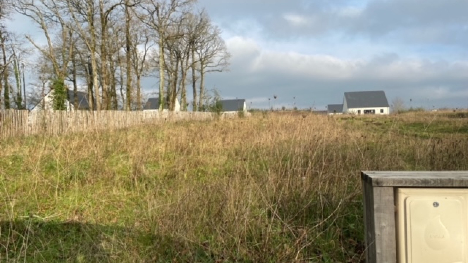 Terrain constructible de 361m2 à Saint-Molf