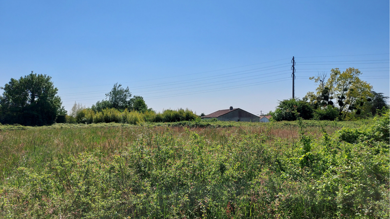 Terrain constructible de 850m2 à Bouguenais