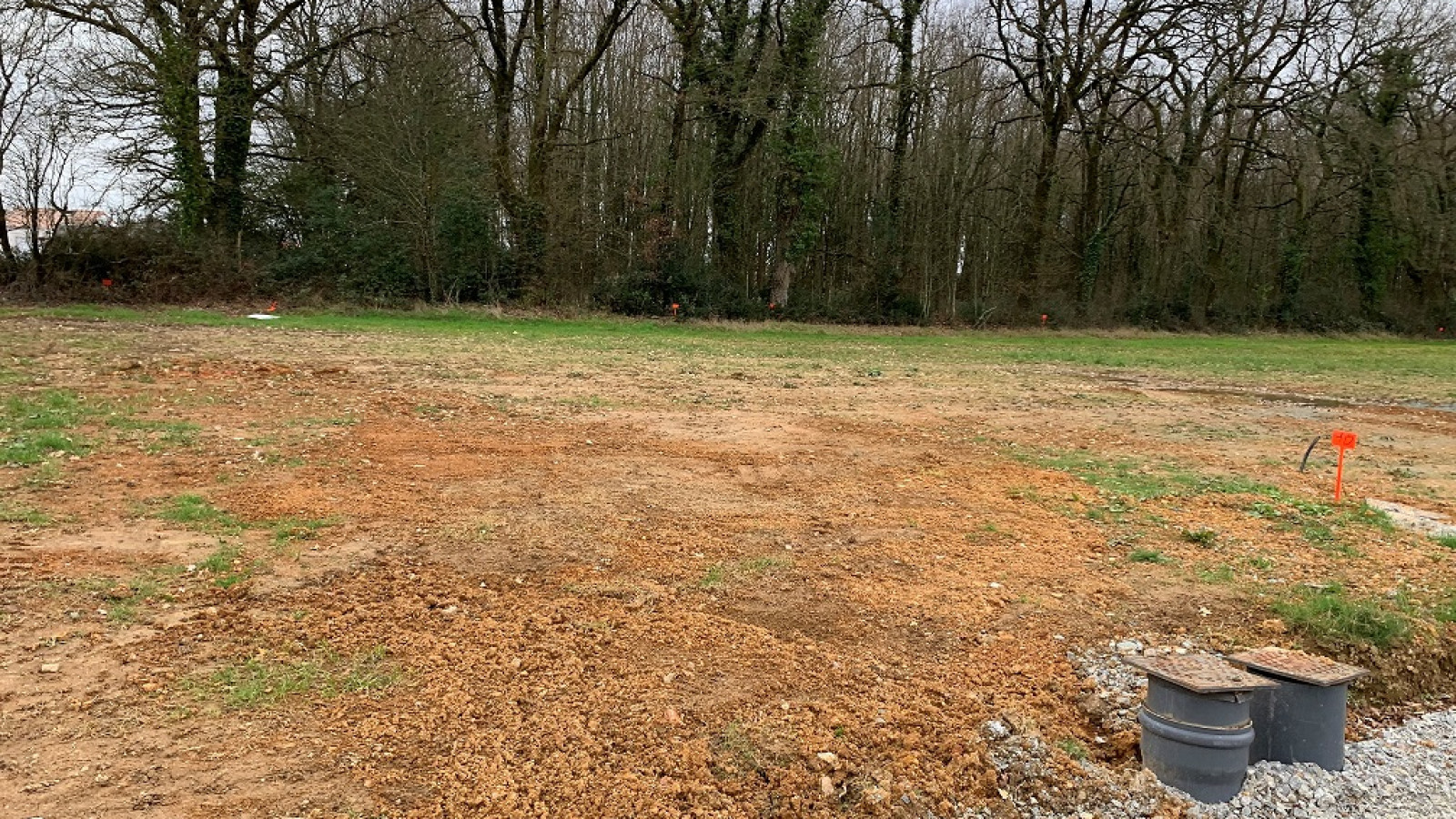 Terrain constructible de 1170m2 à Balizac