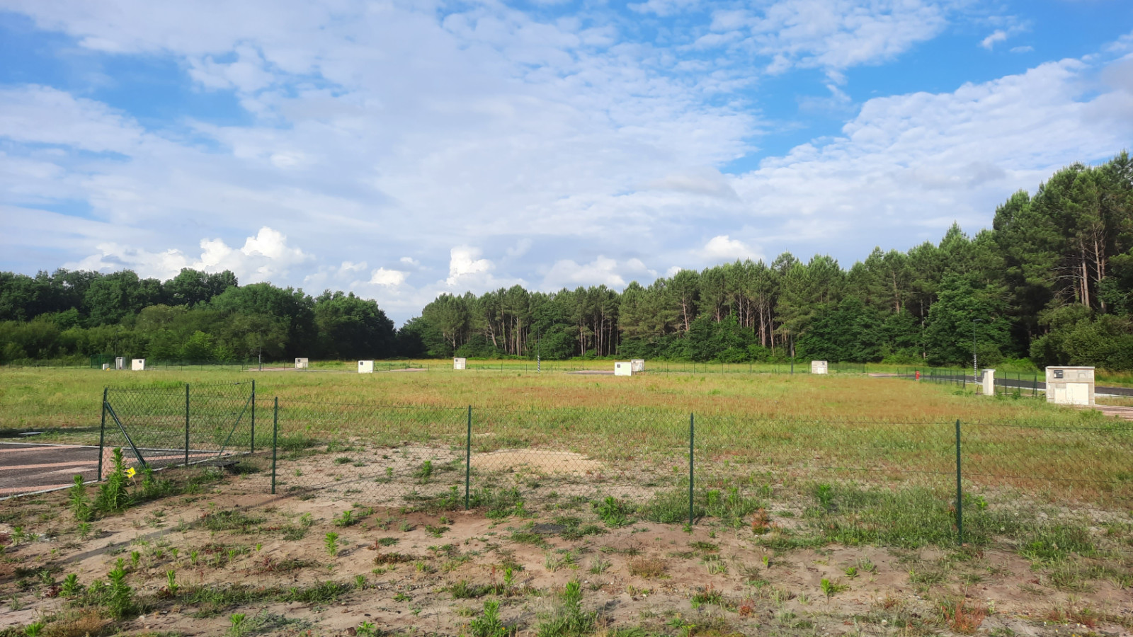 Terrain constructible de 522m2 à Parentis-en-Born