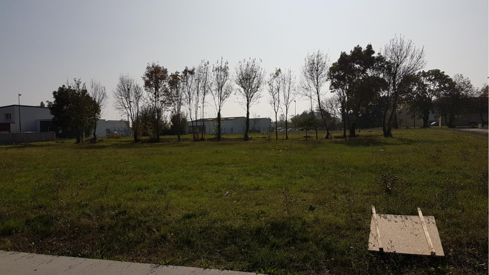 Terrain constructible de 438m2 à Cordemais