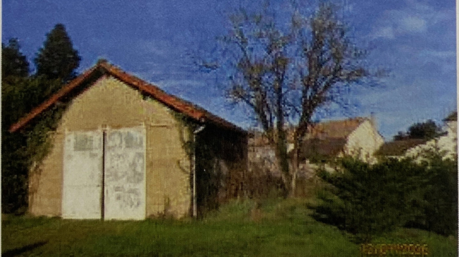 Terrain constructible de 638m2 à Valence-en-Poitou