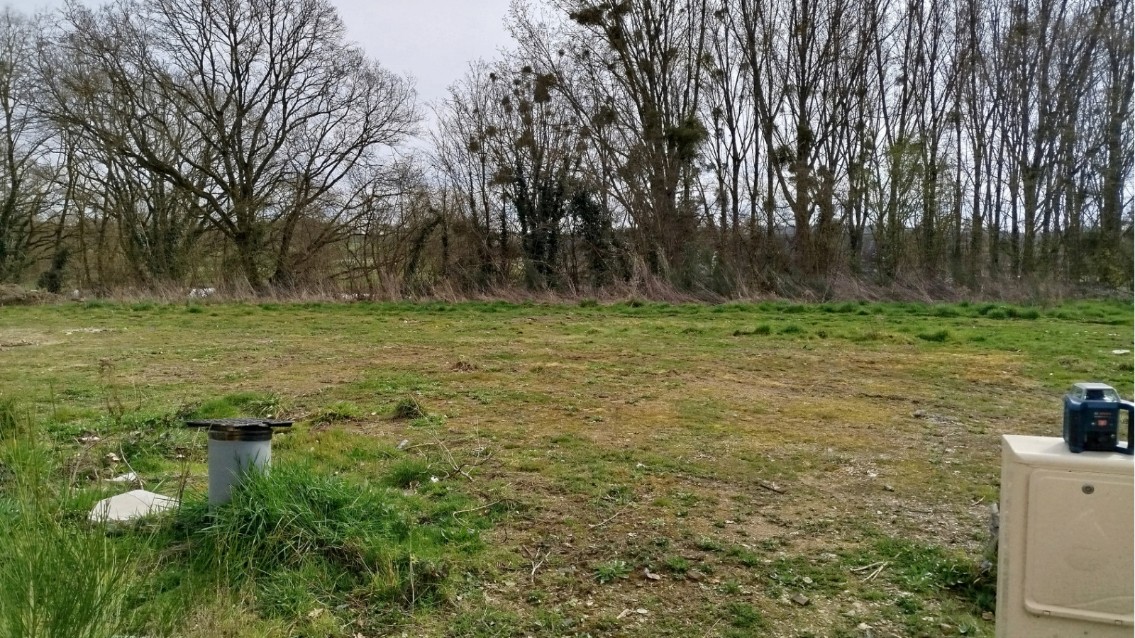 Terrain constructible de 527m2 à Le Petit-Fougeray