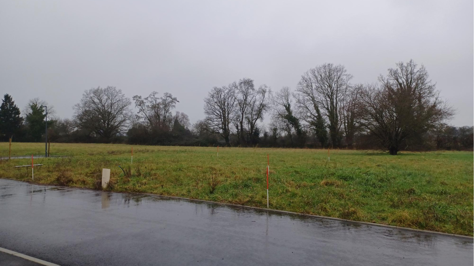 Terrain constructible de 252m2 à Les Hauts-d'Anjou