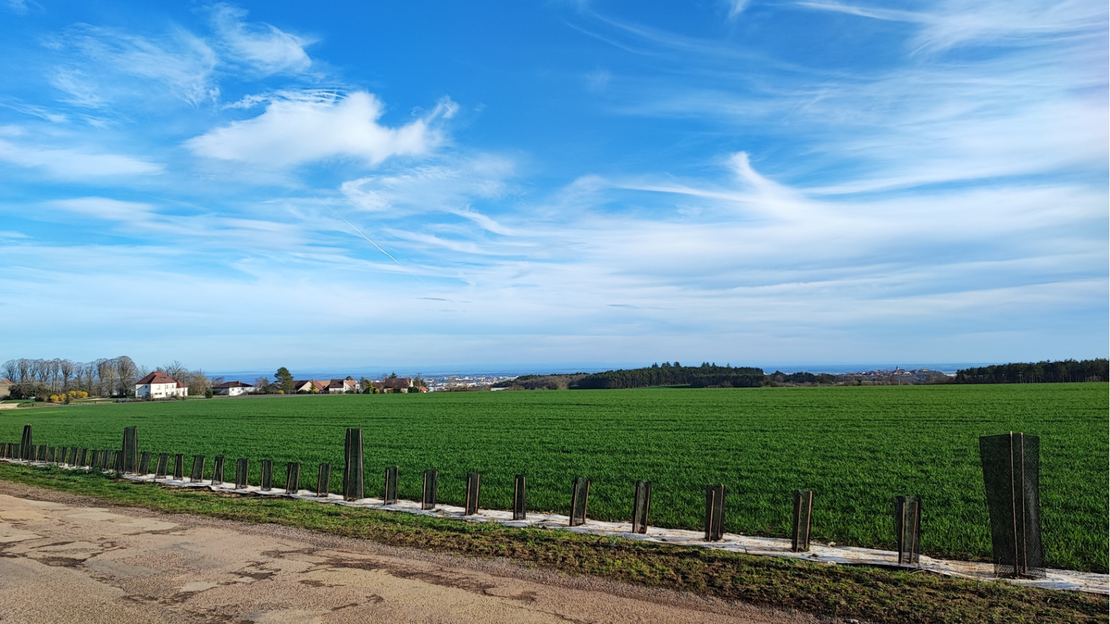 Terrain constructible de 501m2 à Hauteville-lès-Dijon