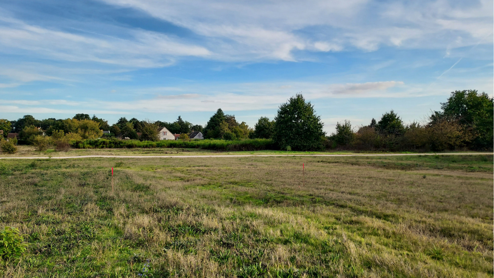 Terrain constructible de 542m2 à Cormeray