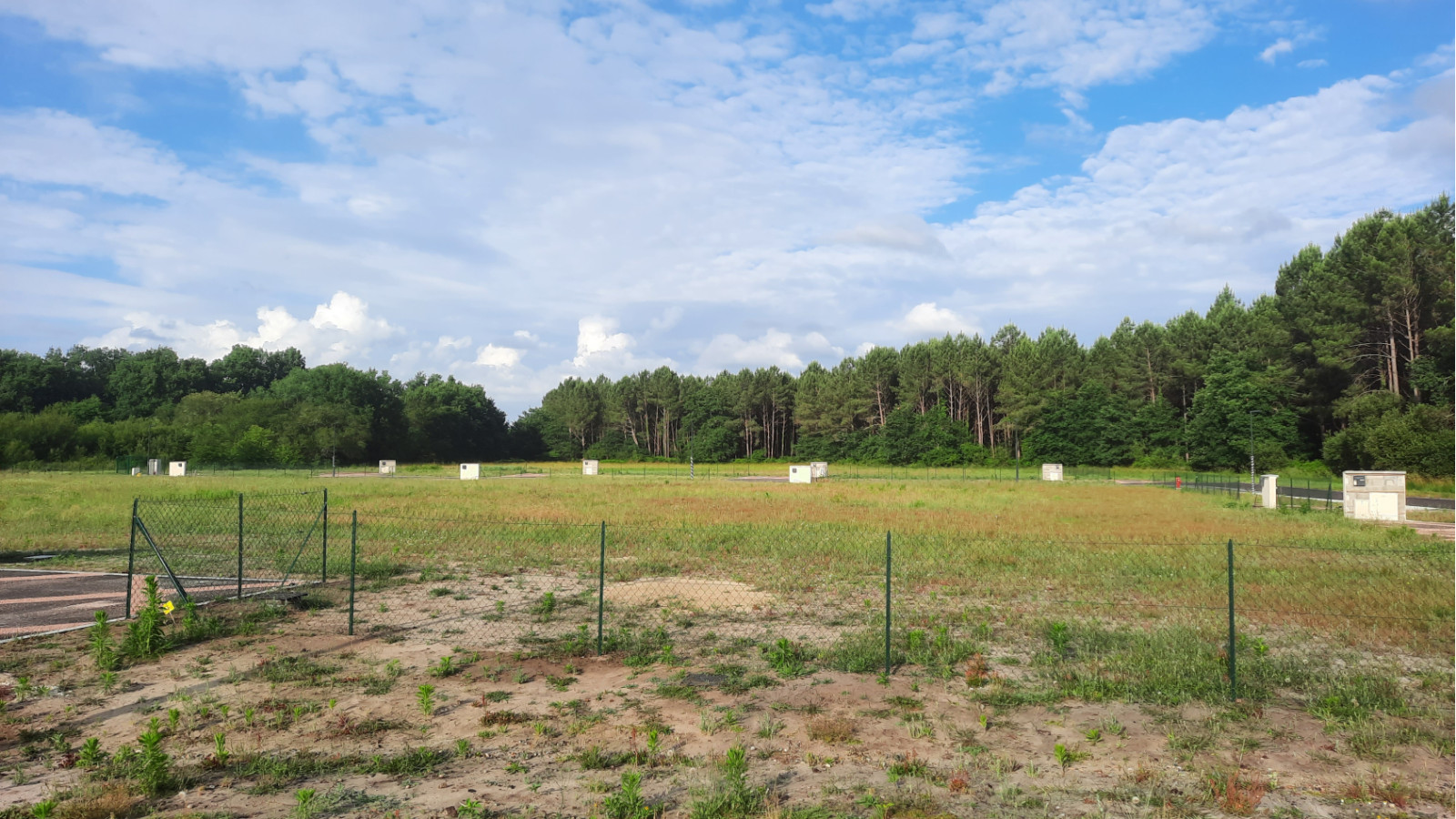 Terrain constructible de 636m2 à Aureilhan
